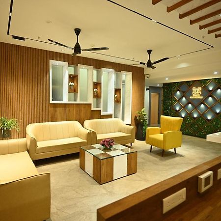 Hotel City Centre Latur Exterior photo